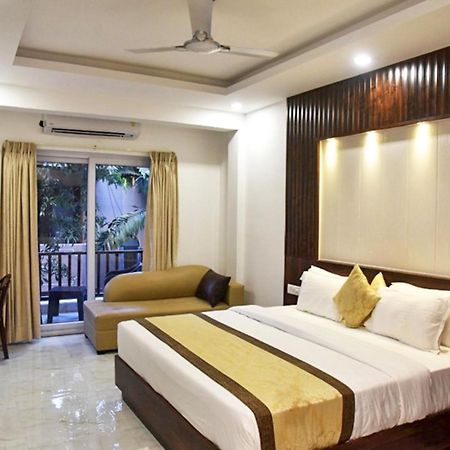 De Falcon Goa Beach Resort Candolim Extérieur photo